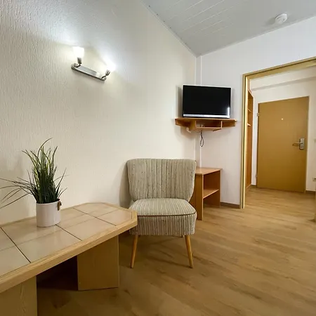 Guest house Weinhaus Hirschen Bruttig-Fankel