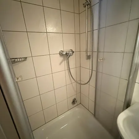 Weinhaus Hirschen Guest house Bruttig-Fankel