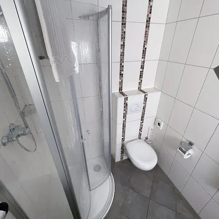 Weinhaus Hirschen Gæstehus 3*