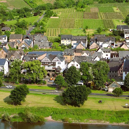 Vendégház Weinhaus Hirschen
