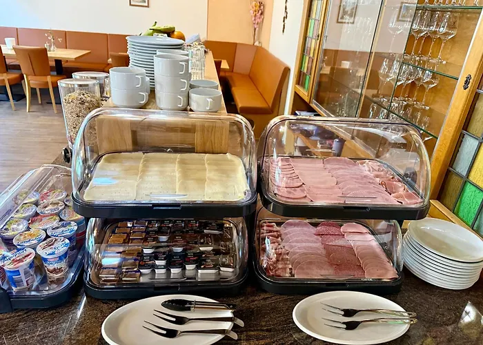 Weinhaus Hirschen 3*